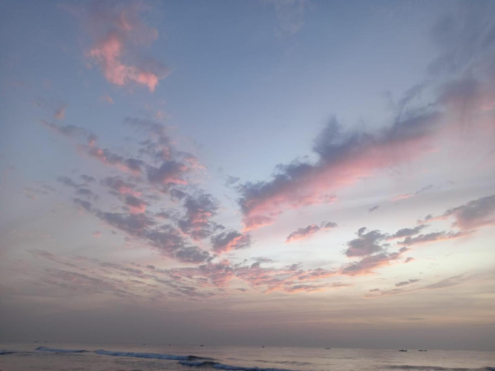 Le'Sap Beach Resort بونديتْشيري المظهر الخارجي الصورة