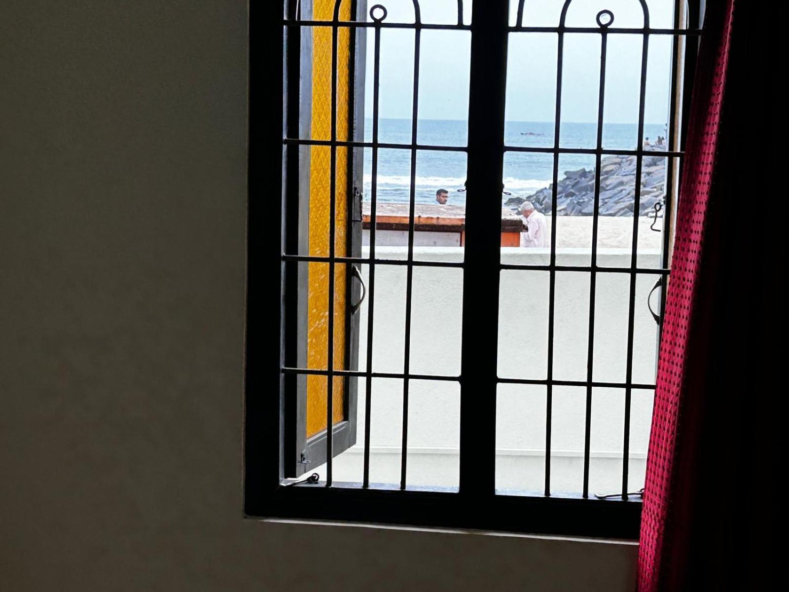 Le'Sap Beach Resort بونديتْشيري المظهر الخارجي الصورة